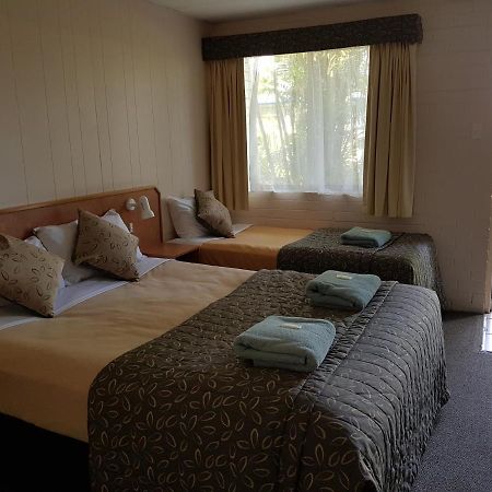 Peppercorn Motel Clermont エクステリア 写真