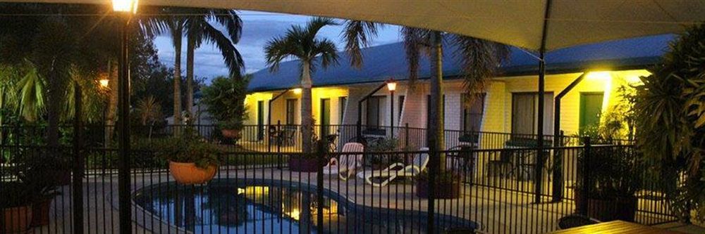 Peppercorn Motel Clermont エクステリア 写真